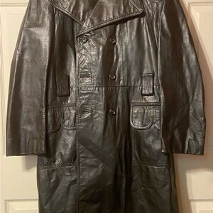 Men's Black Leather Trench Coat « Made in Argentina »